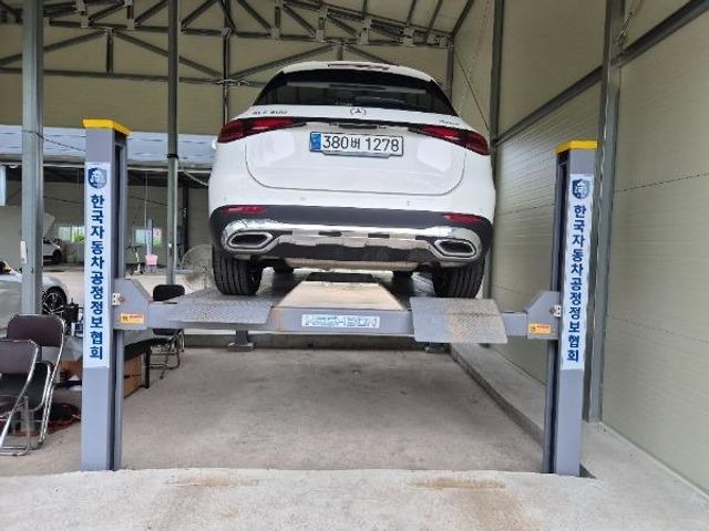 Mercedes-Benz GLC-Class 2025 — inspection photo 2
