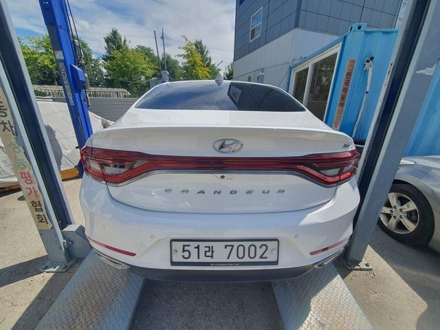 Hyundai Grandeur 2018 — inspection photo 2