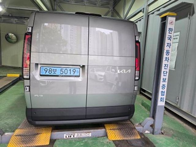 Kia PV5 2026 — inspection photo 2