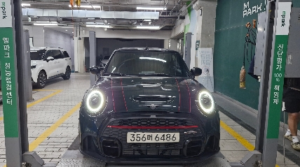 Mini Cooper Convertible 2024 — inspection photo 1