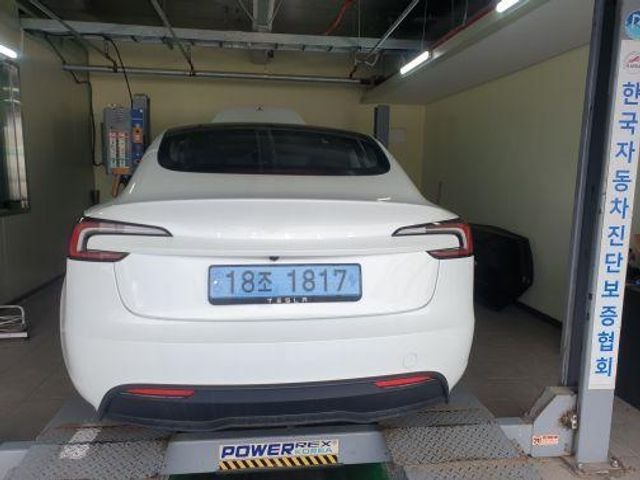 Tesla Model 3 2024 — inspection photo 2