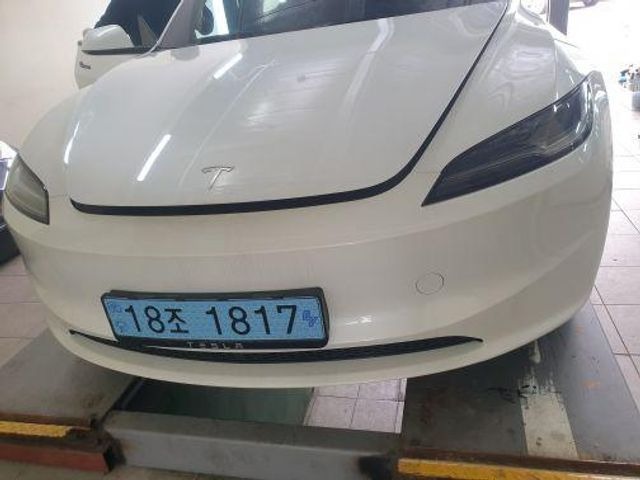 Tesla Model 3 2024 — inspection photo 1