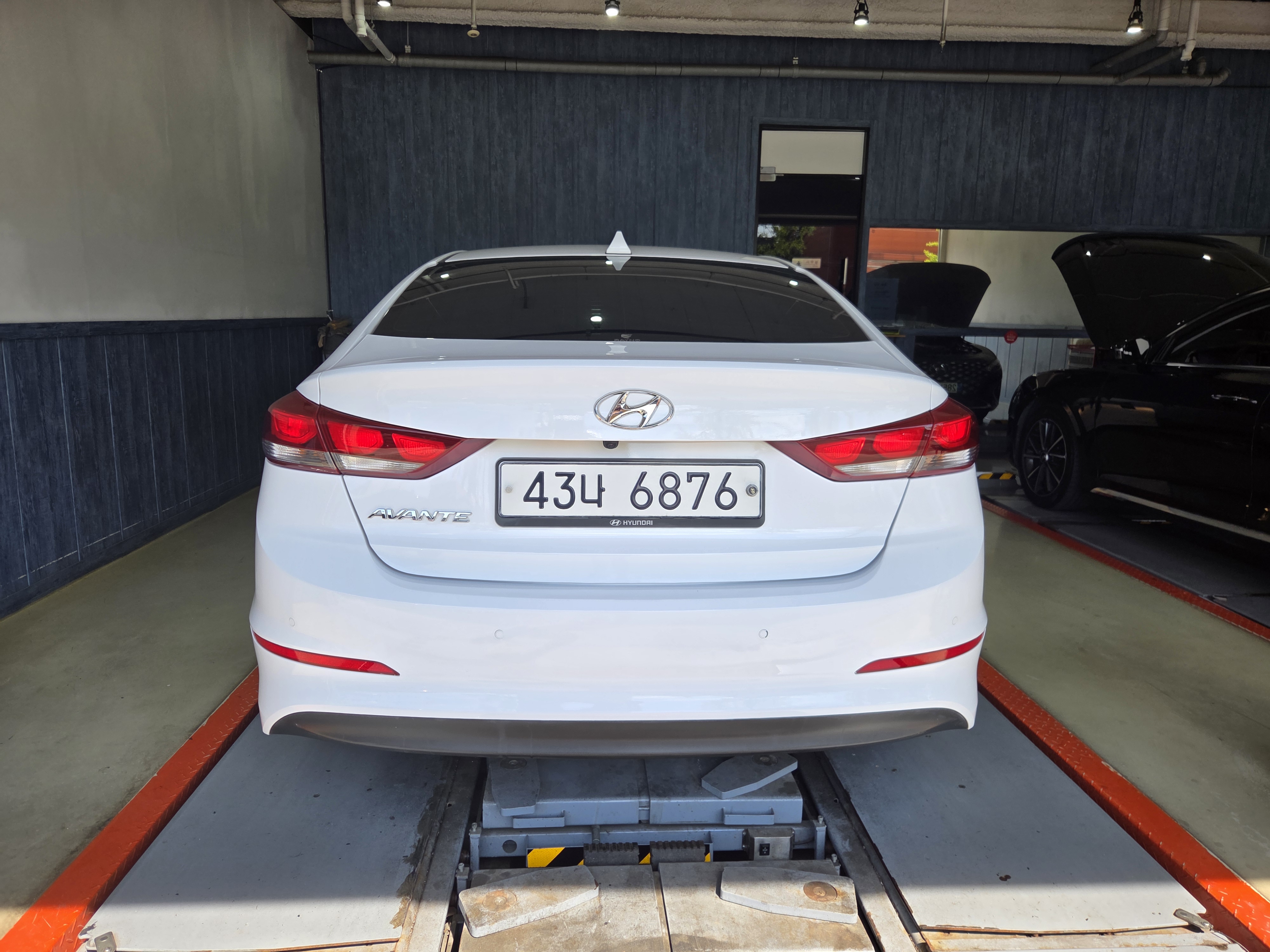Hyundai AVANTE 2018 — inspection photo 2