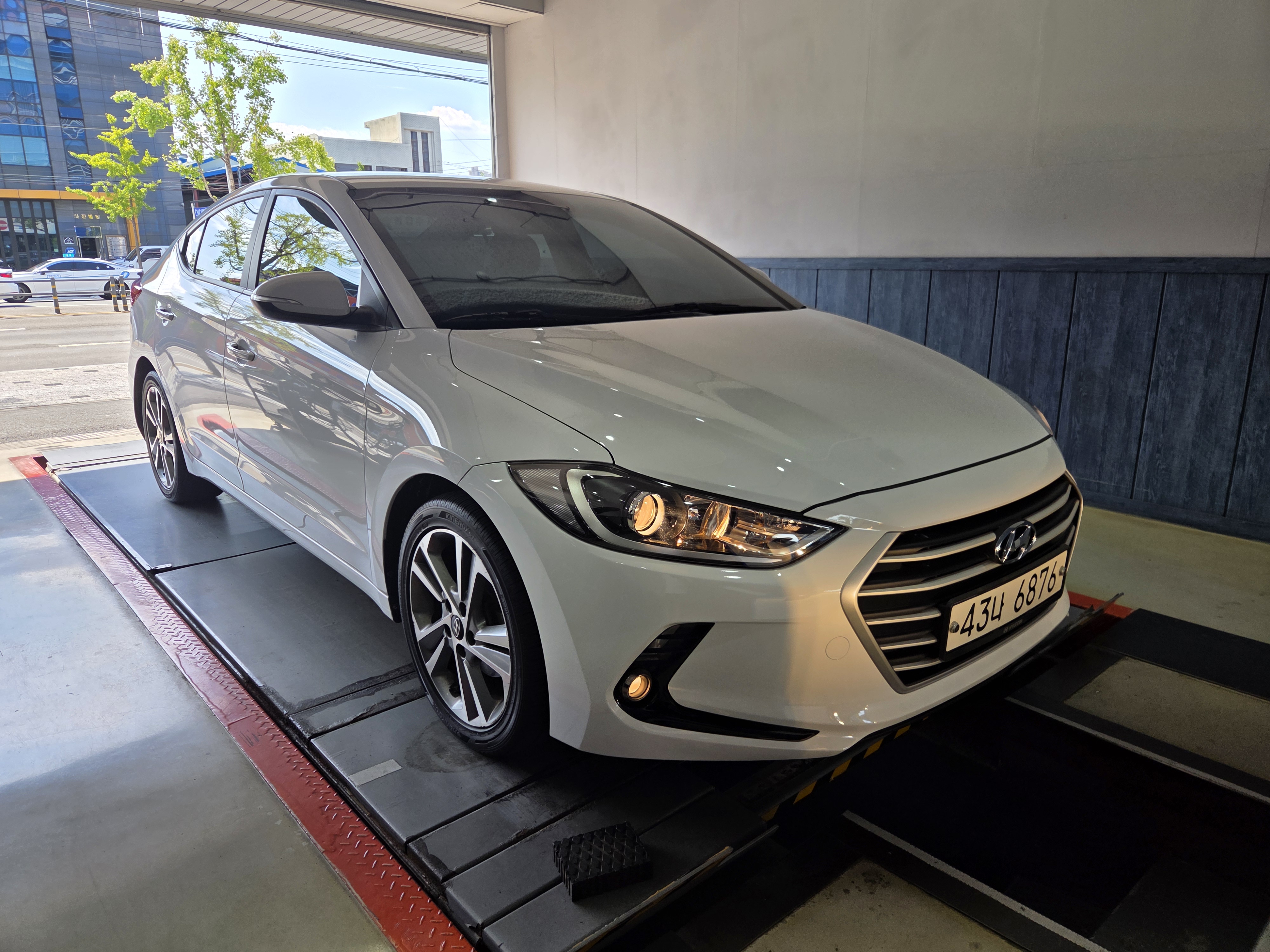 Hyundai AVANTE 2018 — inspection photo 1