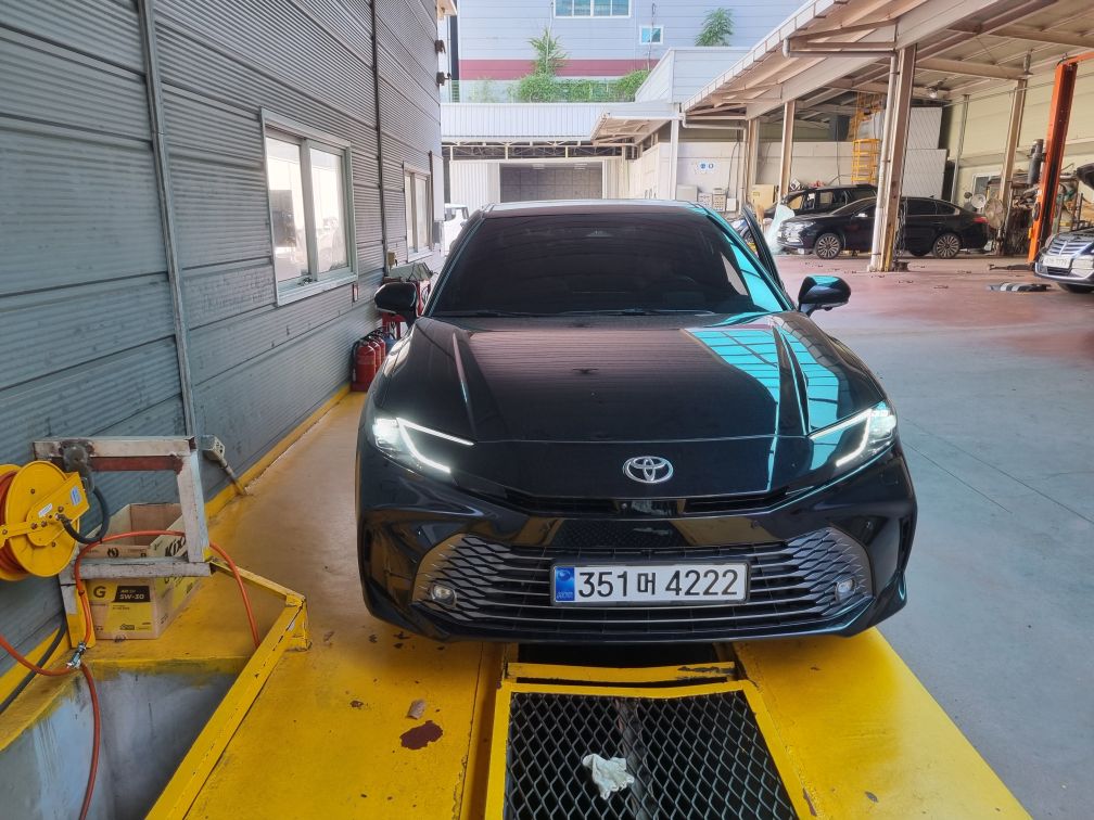 Toyota Camry 2025 — inspection photo 1