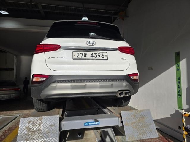 Hyundai Santafe 2019 — inspection photo 2