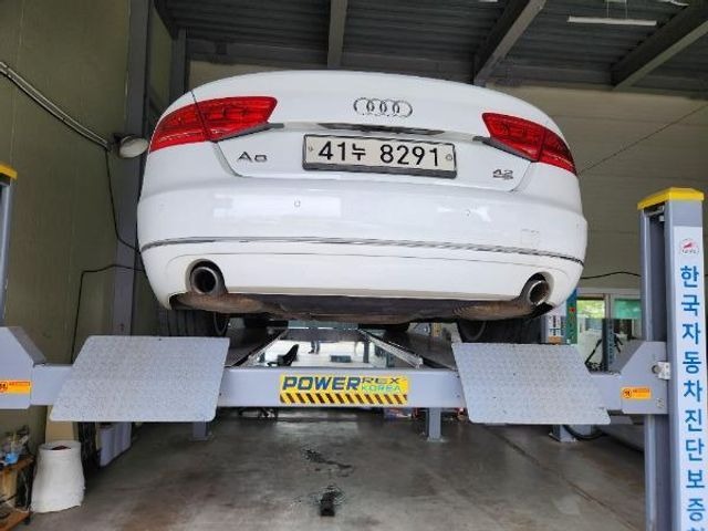 Audi A8 2011 — inspection photo 2