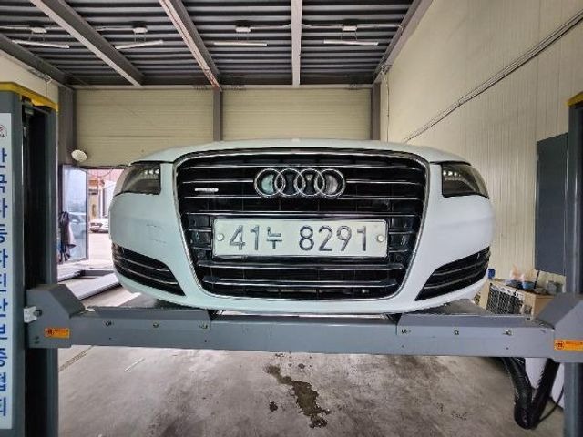 Audi A8 2011 — inspection photo 1