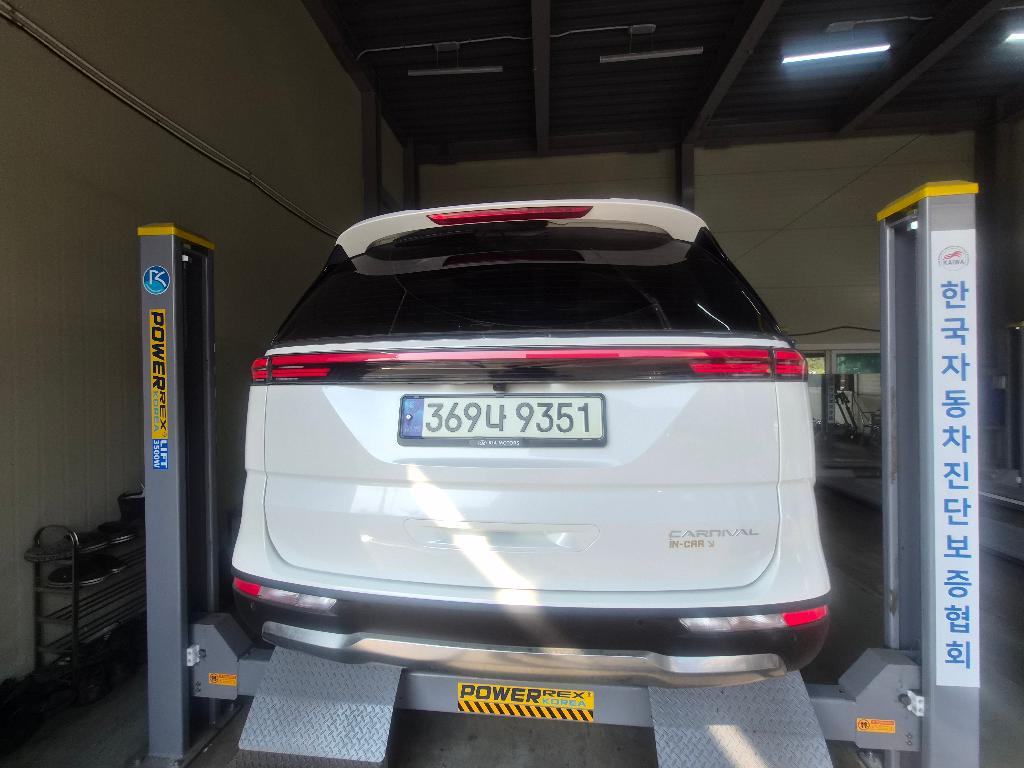 Kia Canival 2021 — inspection photo 2