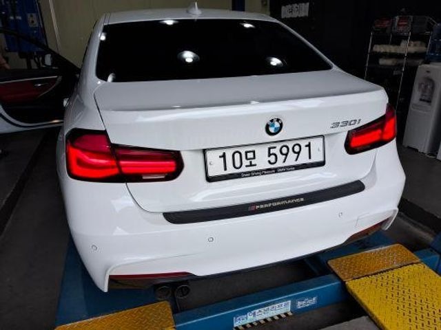 BMW 3-Series 2018 — inspection photo 2