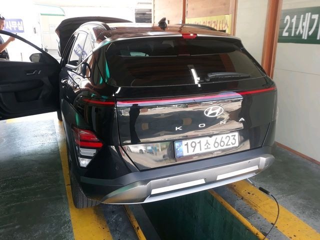 Hyundai Kona 2023 — inspection photo 2