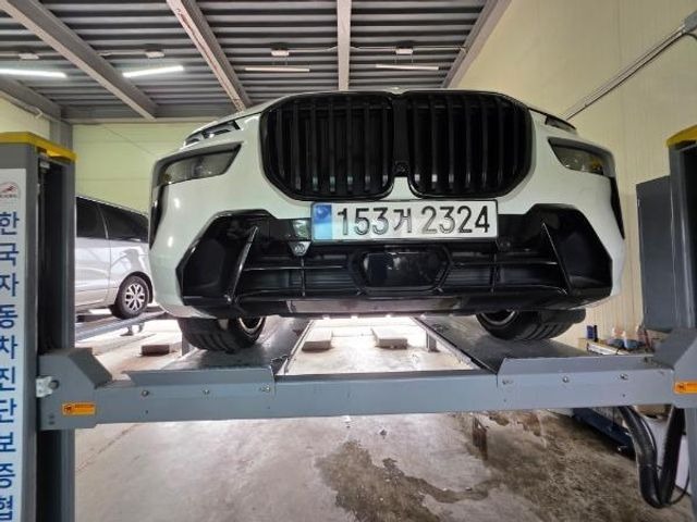 BMW X7 2025 — inspection photo 1