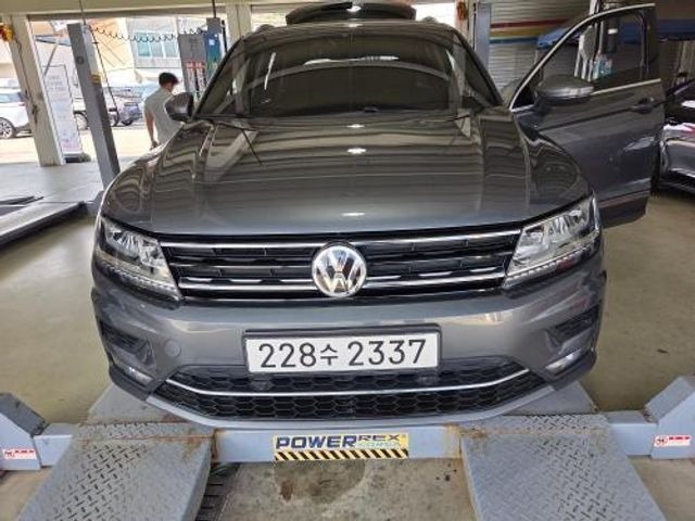 Volkswagen Tiguan 2020 — inspection photo 1