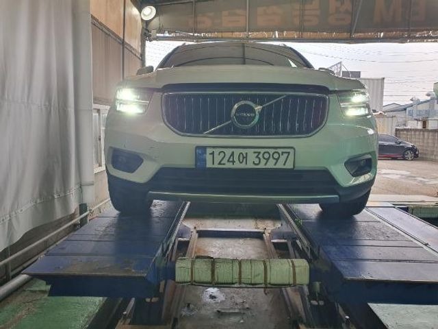 Volvo XC40 2021 — inspection photo 1