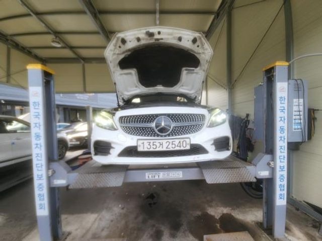Mercedes-Benz C-Class 2020 — inspection photo 1