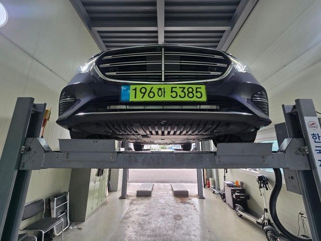 Mercedes-Benz E-Class 2024 — inspection photo 1