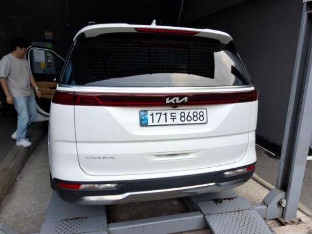 Kia Canival 2023 — inspection photo 2