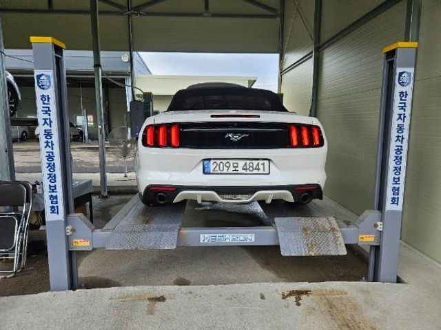 Ford Mustang 2017 — inspection photo 2