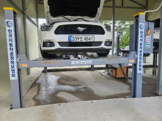 Ford Mustang 2017 — inspection photo 1