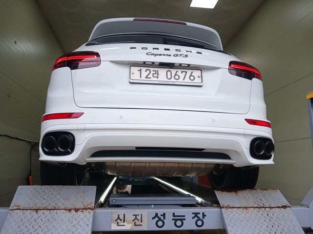 Porsche Cayenne 2017 — inspection photo 2