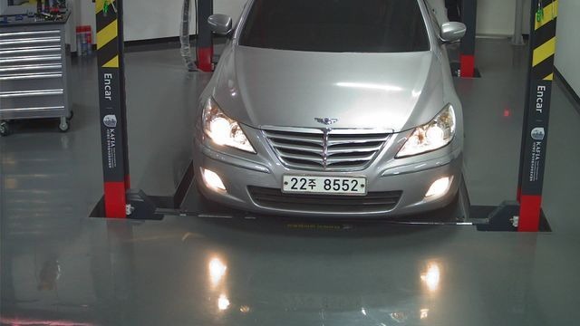 Hyundai Genesis 2008 — inspection photo 1