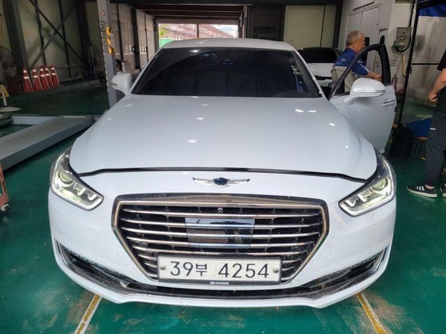 Genesis EQ900 2016 — inspection photo 1