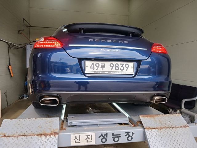 Porsche Panamera 2013 — inspection photo 2