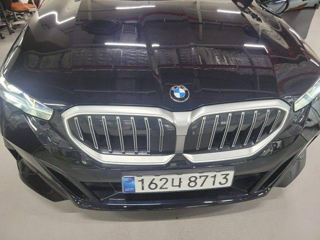 BMW 5-Series 2024 — inspection photo 1