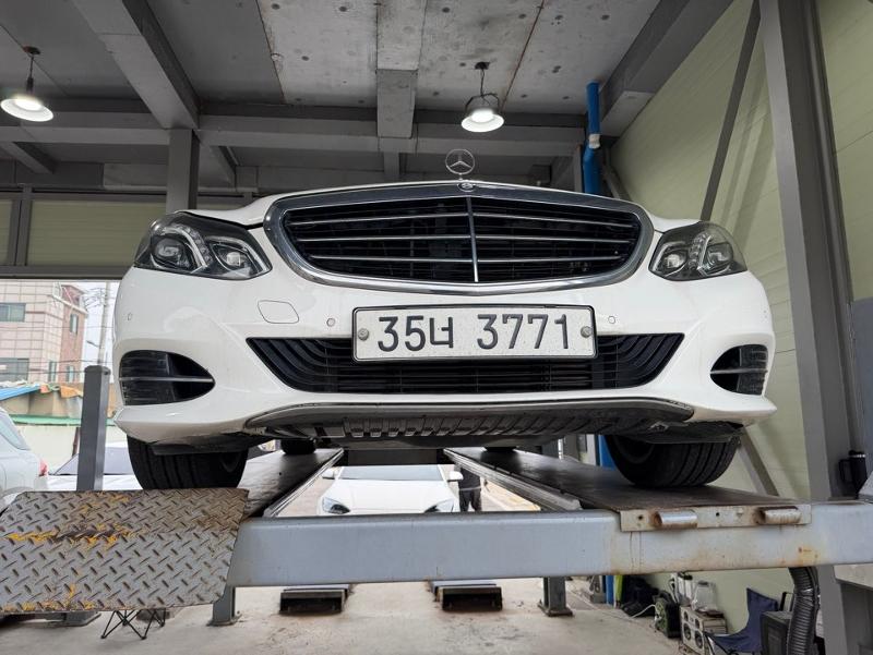 Mercedes-Benz E-Class 2014 — inspection photo 1