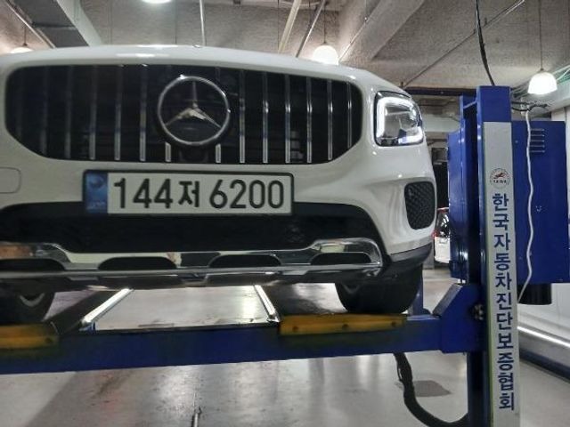Mercedes-Benz GLB-Class 2022 — inspection photo 1