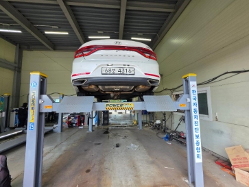 Hyundai Grandeur 2018 — inspection photo 2