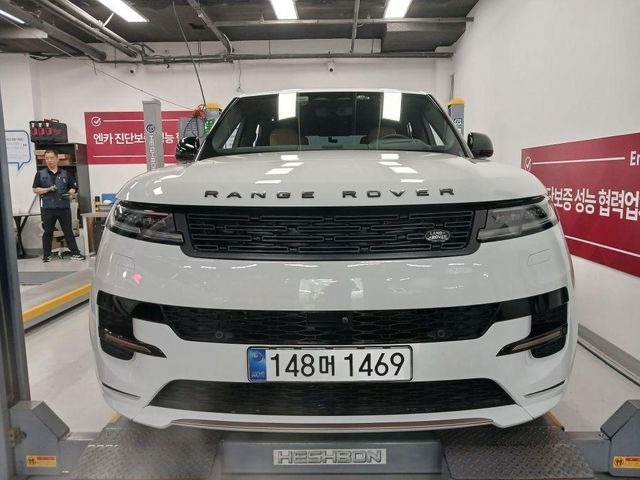 Land Rover Range Rover Sport 2026 — inspection photo 1