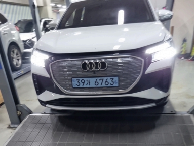 Audi Q4 e-tron 2026 — inspection photo 1