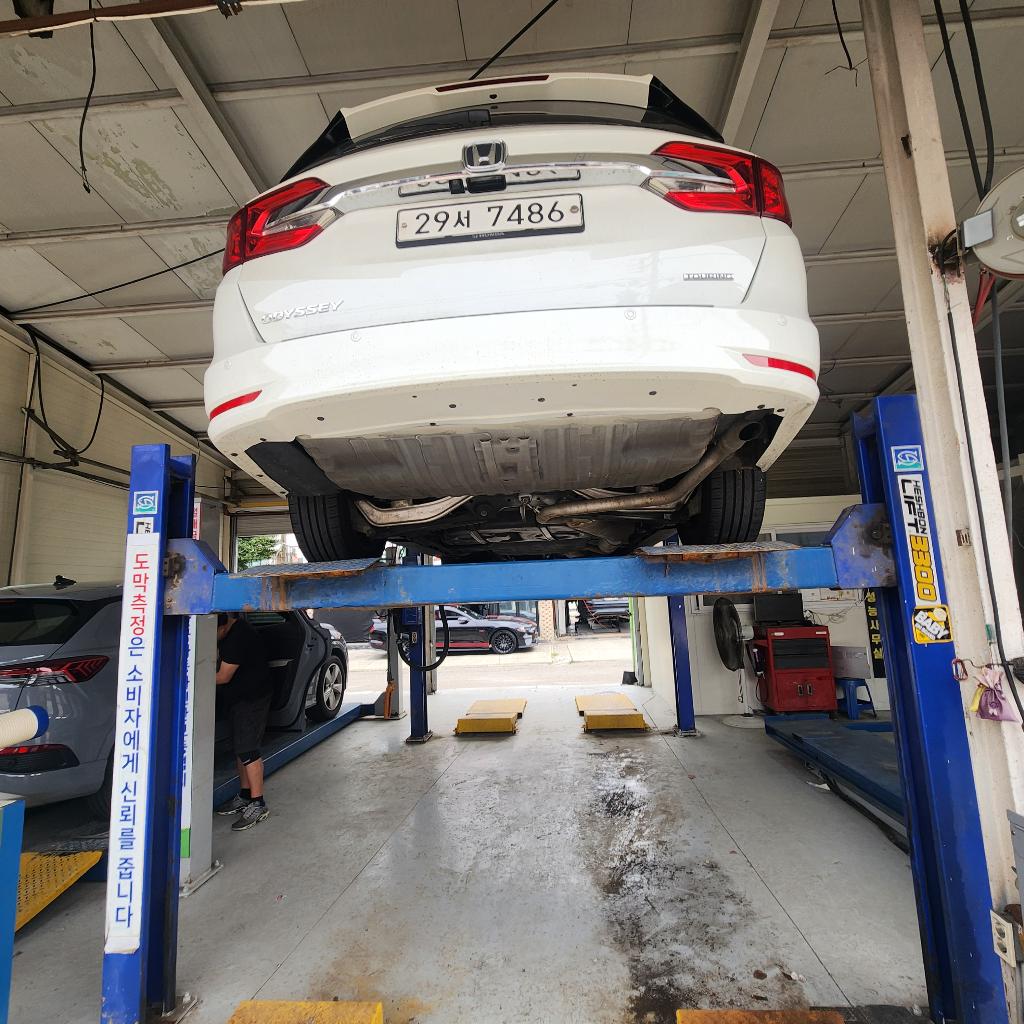 Honda Odyssey 2018 — inspection photo 2