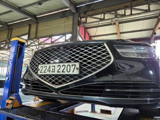 Genesis G90 2019 — inspection photo 1