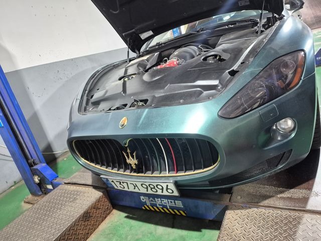 Maserati GranTurismo 2009 — inspection photo 1