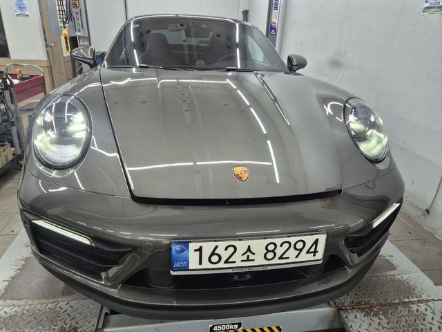 Porsche 911 2022 — inspection photo 1