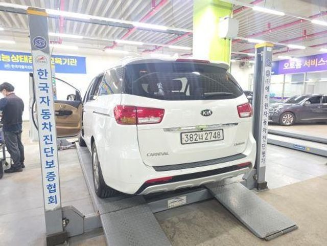 Kia Canival 2018 — inspection photo 2