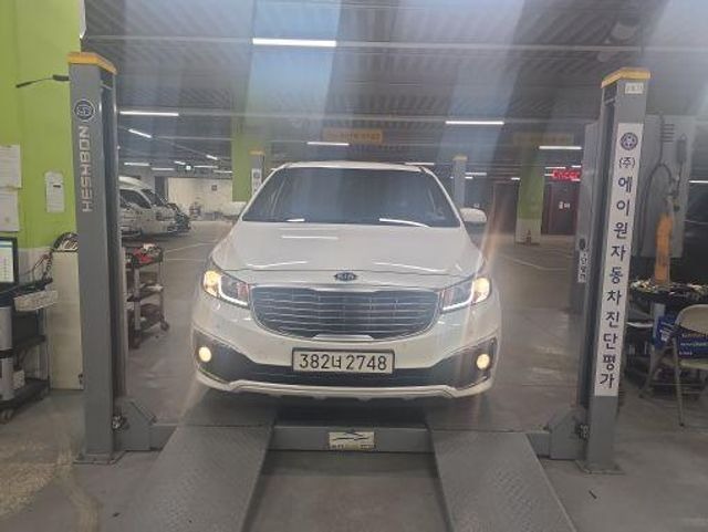 Kia Canival 2018 — inspection photo 1
