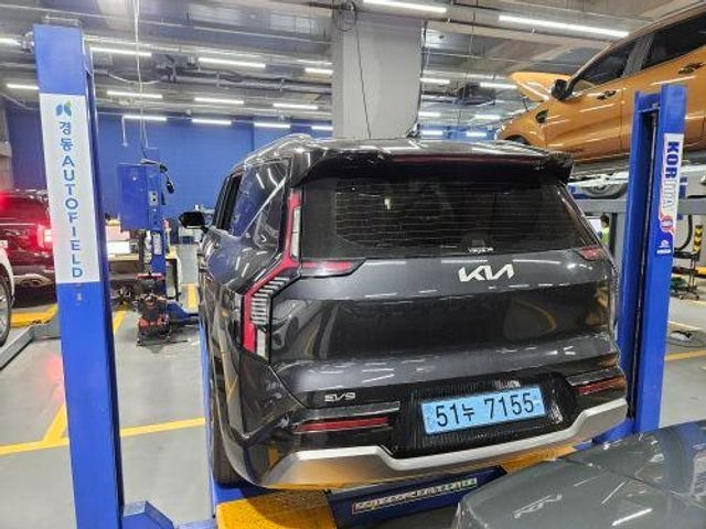 Kia EV9 2024 — inspection photo 2