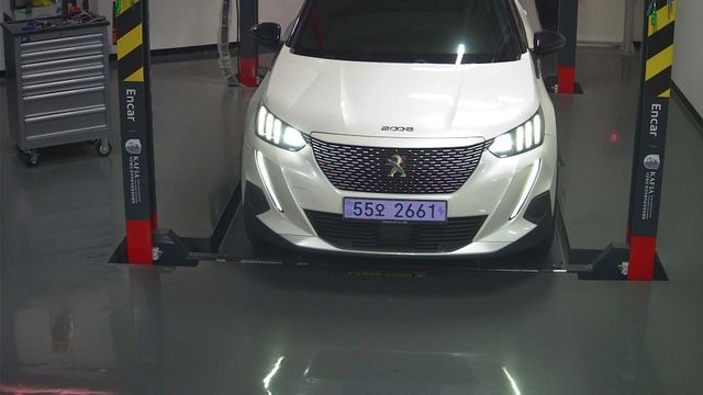 Peugeot 2008 2023 — inspection photo 1
