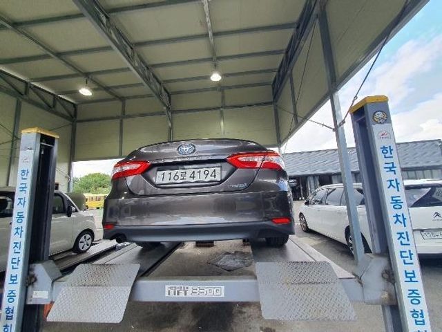 Toyota Camry 2019 — inspection photo 2