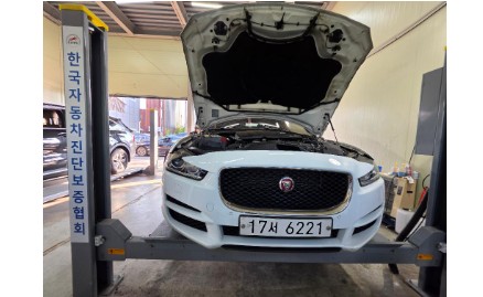 Jaguar XE 2018 — inspection photo 1