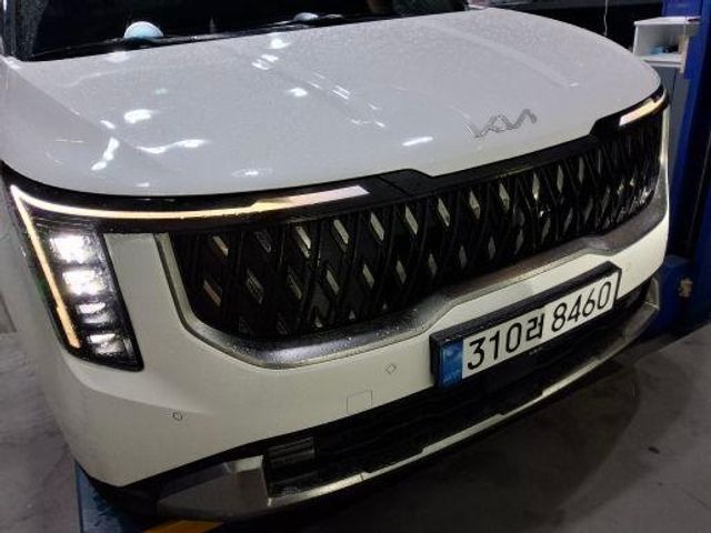 Kia Canival 2025 — inspection photo 1