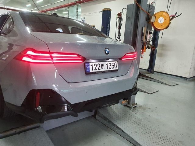 BMW 5-Series 2024 — inspection photo 2