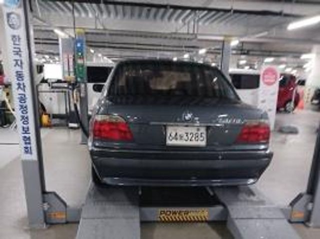 BMW 7-Series 2001 — inspection photo 2