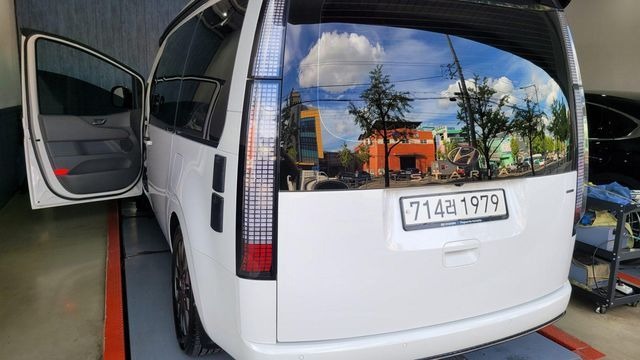 Hyundai Staria 2023 — inspection photo 2