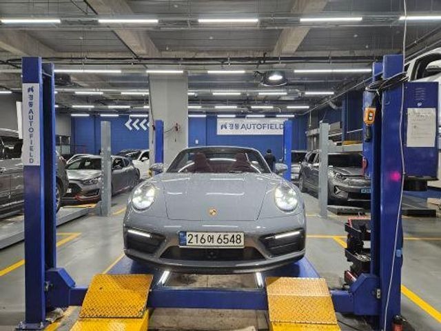 Porsche 911 2023 — inspection photo 1