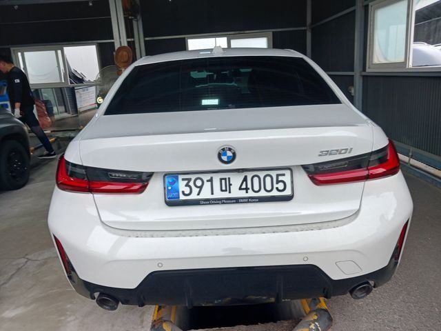 BMW 3-Series 2023 — inspection photo 2