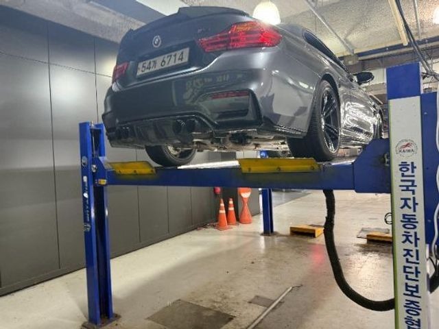 BMW M4 2016 — inspection photo 2